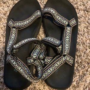 sandals